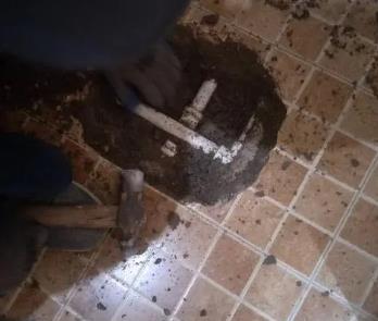 仓山卫生间漏水维修公司为您分享下卫生间渗水如何处理及注意事项